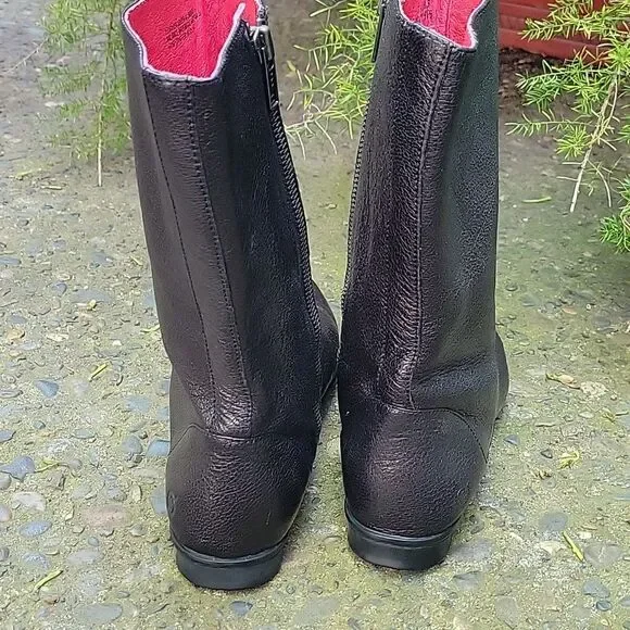 Born Black Leather Women's Boots Size 7.5 - Picture 6 of 15
